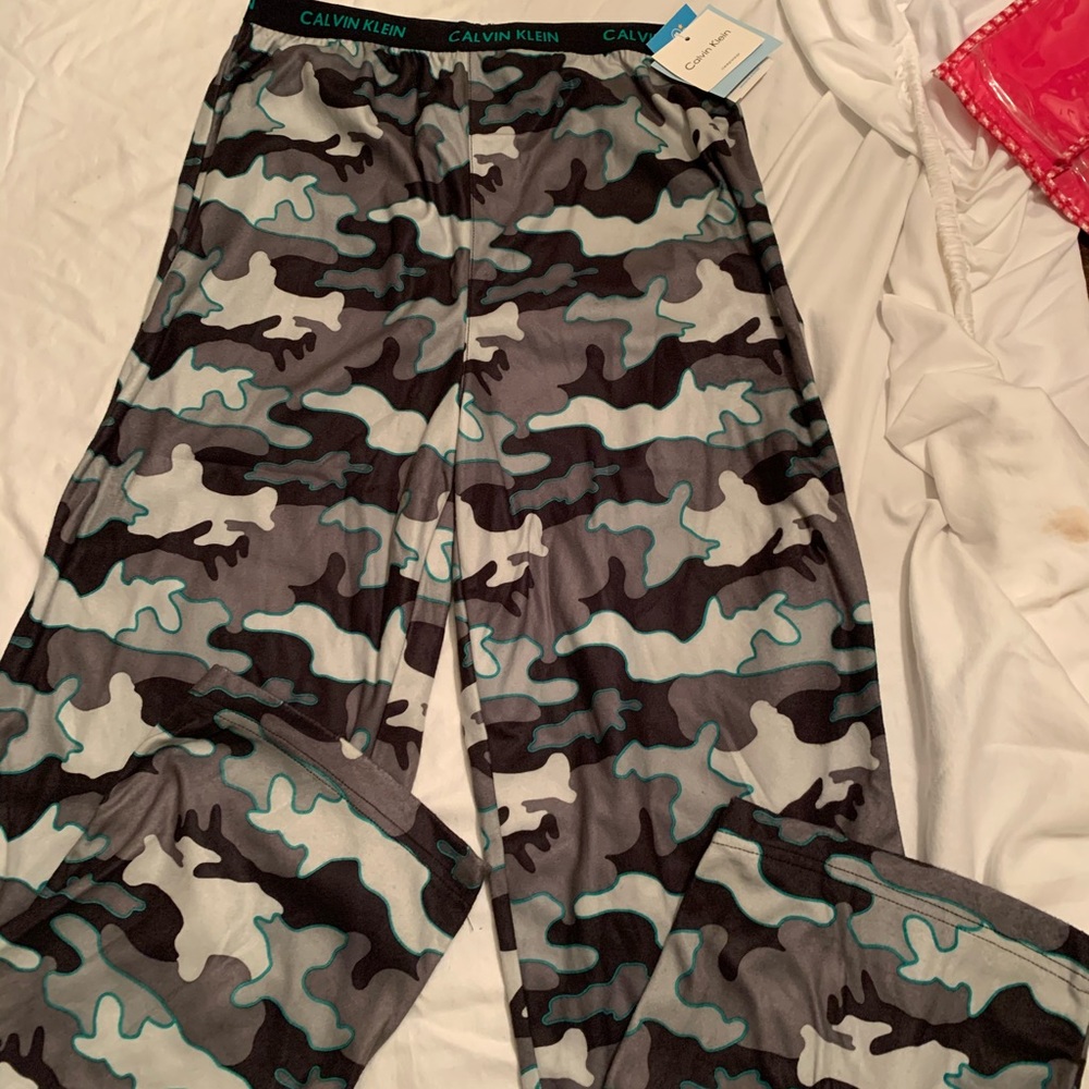 Boys Calvin Klein sleepwear